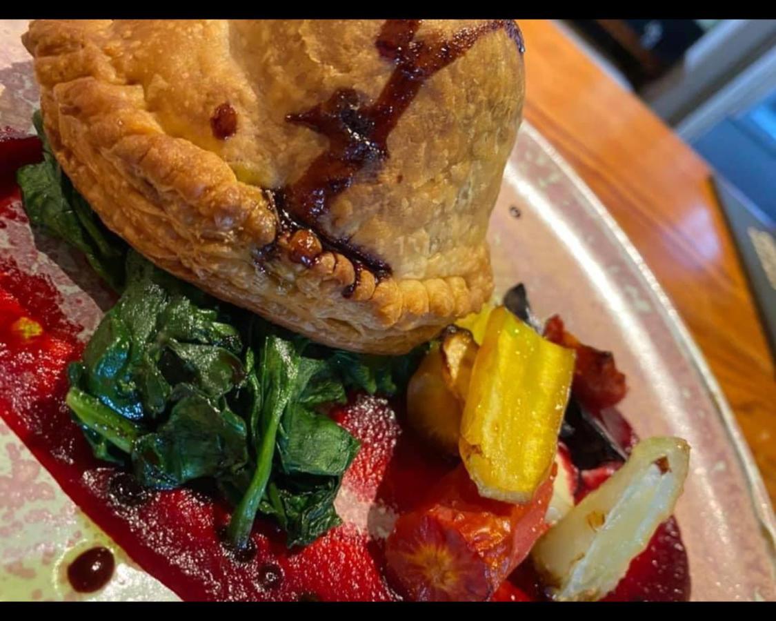 The Rose & Crown Farmhouse Kitchen Nympsfield Eksteriør bilde